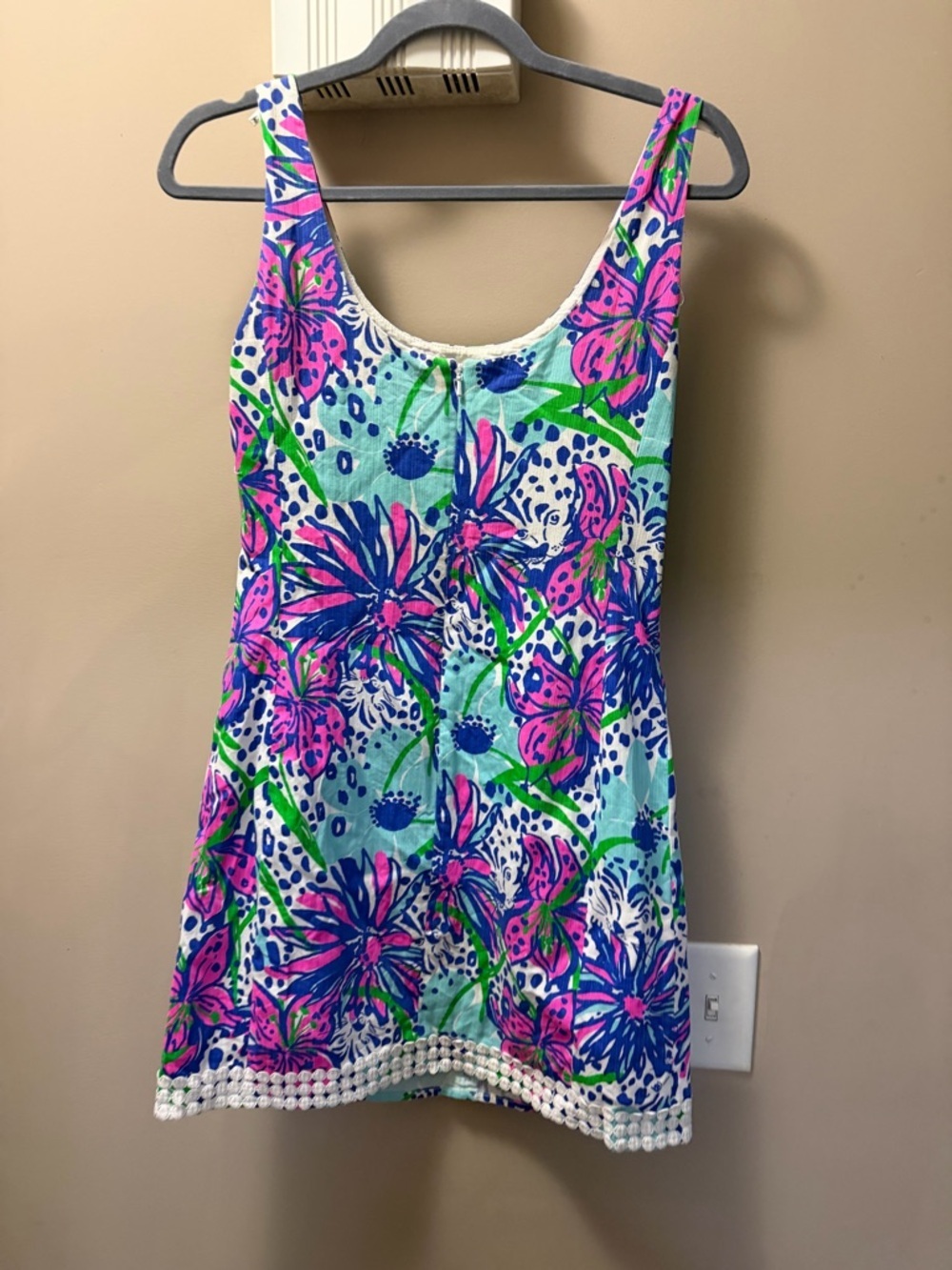 Lilly Pulitzer In the Garden Eaton Shift 4 perfect condition smoke pet free home - Picture 3 of 3